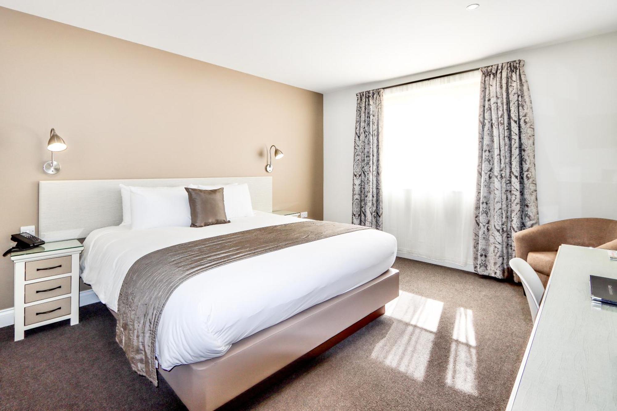 All Saints Resort Bury St. Edmunds エクステリア 写真